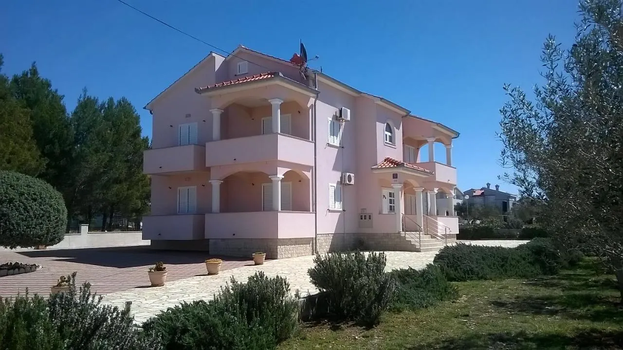 Apartment Vrsi - Mulo 5860C Nin Croatia