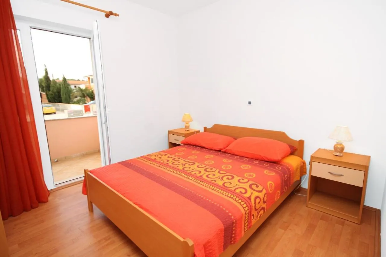 Apartment Vrsi - Mulo 5860C Nin
