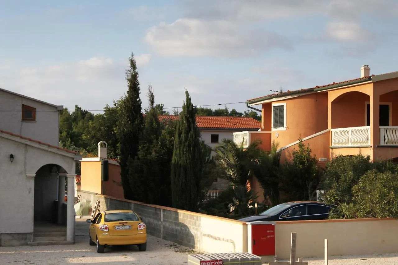 Apartment Vrsi - Mulo 5860C Nin 0*,
